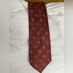 Brooks Brothers 346 Mens Necktie Tie Floral Silk Classic MADE IN USA